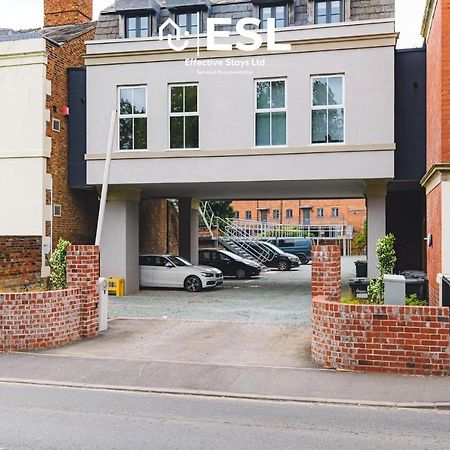 2 Bedroom Church Apartment 5 Mins To Town Centre - Free Parking Шрусбъри Екстериор снимка