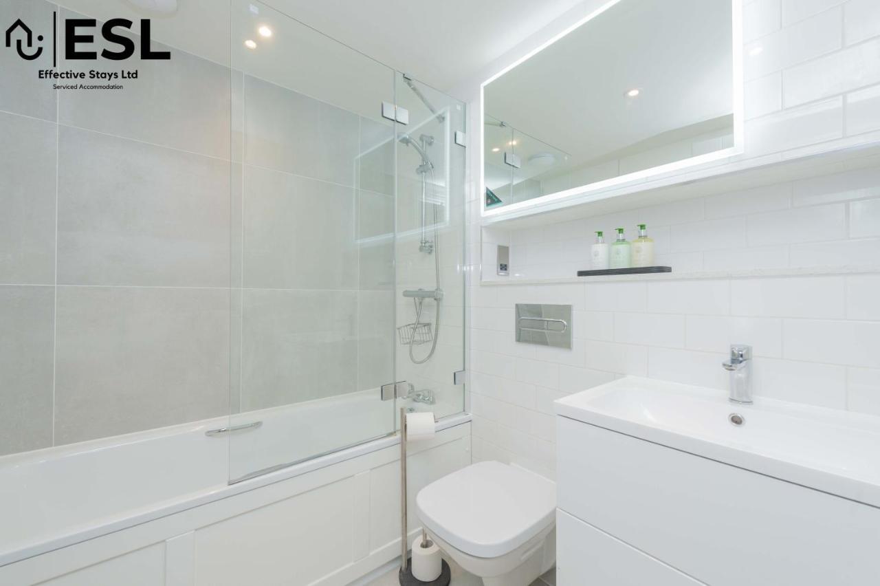 2 Bedroom Church Apartment 5 Mins To Town Centre - Free Parking Шрусбъри Екстериор снимка